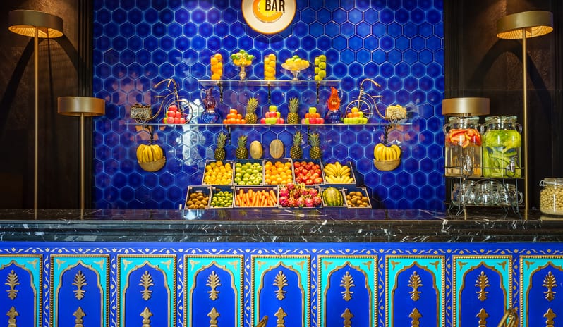 middle-east-holidays-abu-dhabi-rixos-premium-saadiyat-island-hotel-vitamin-bar